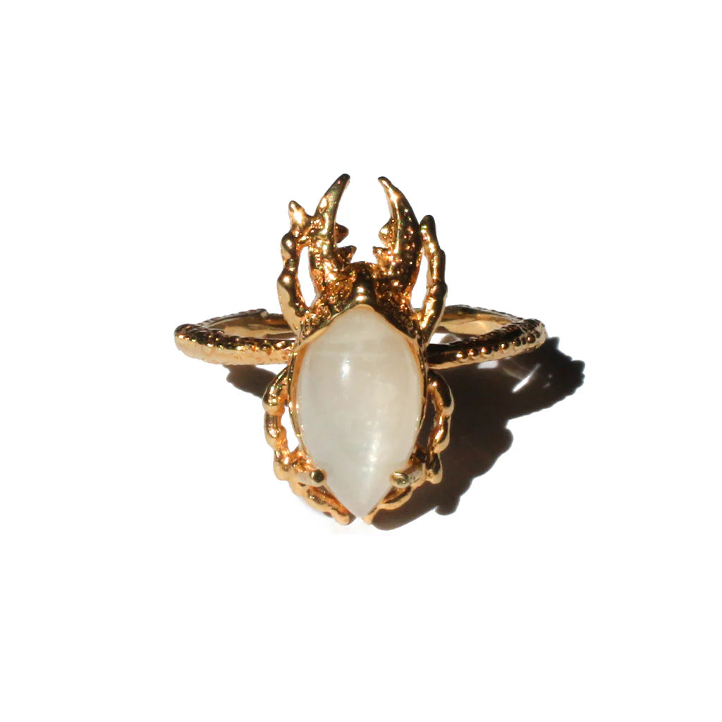 MAN76-MANI MAALAI-ANILLO ESCARABAJO LUNA-S1890
