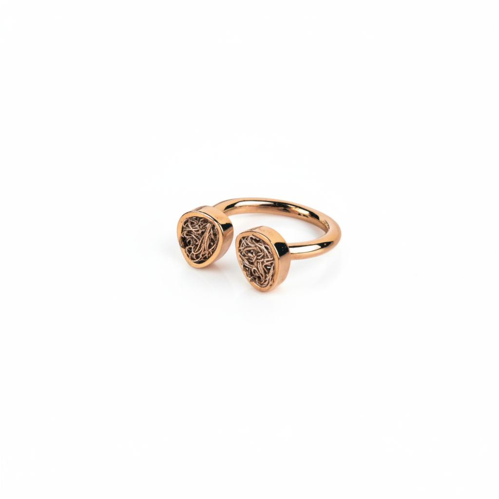 DMLN79-DANIELA MILLAN-ANILLO INFINITE DORADO-S2400