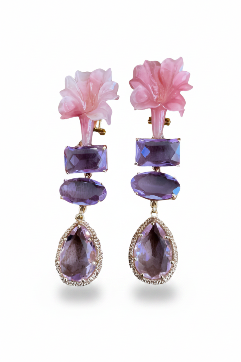 LUP69-LUCIA PIÑA -ARETES DE FLORES EN RESINA CON CRISTALES -S1508
