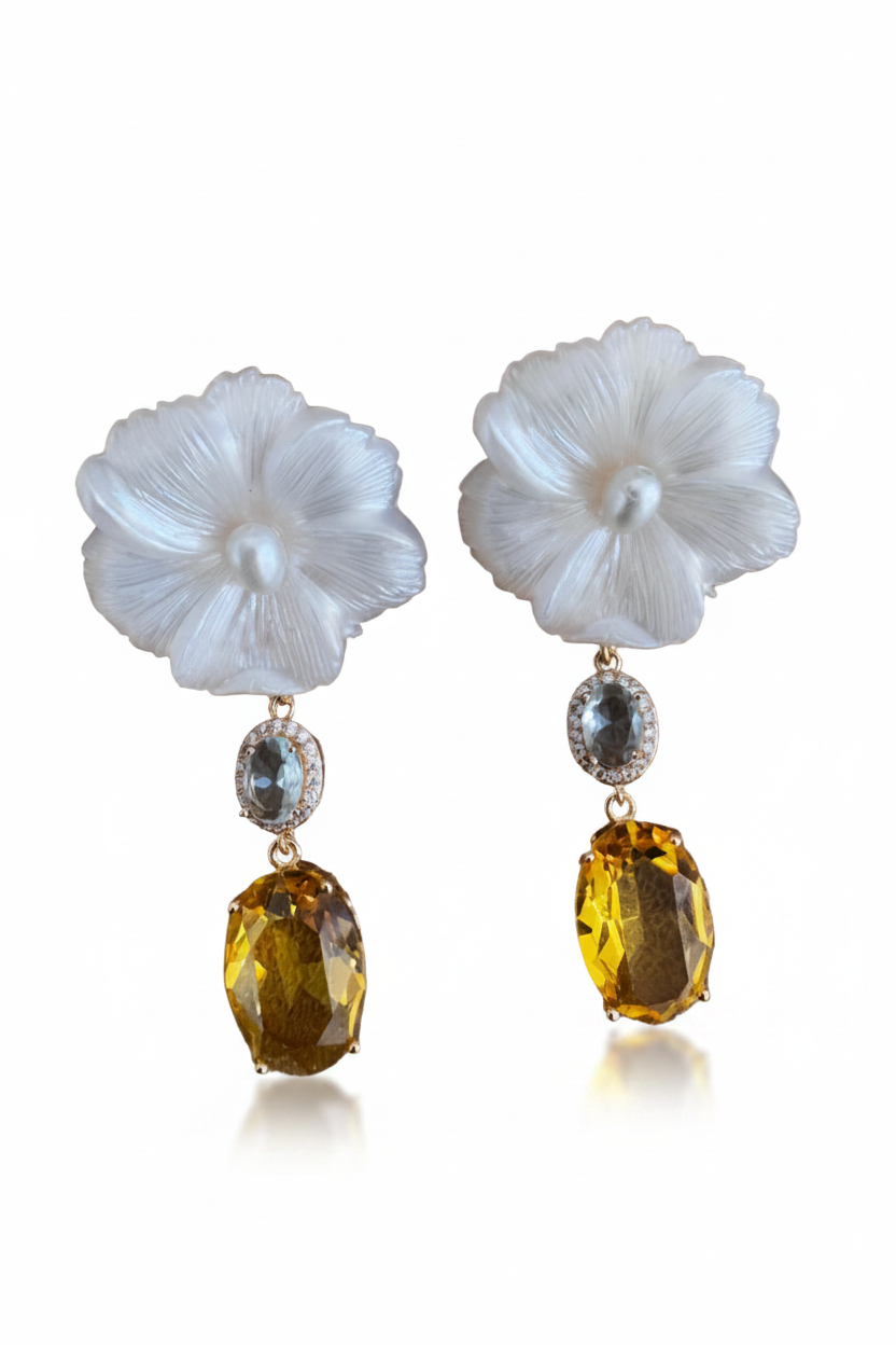 LUP132-LUCIA PIÑA-ARETES DE FLORES EN RESINA CON CRISTALES -S1508