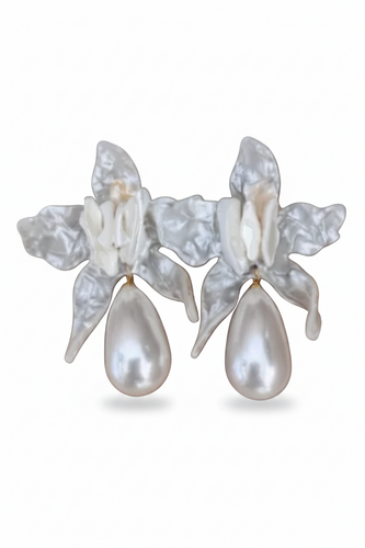 LUP156-LUCIA PIÑA-ARETES DE FLORES EN RESINA CON PERLA SINTÉTICA -S1624