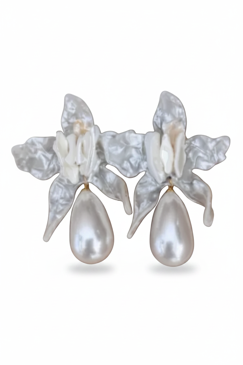 LUP156-LUCIA PIÑA-ARETES DE FLORES EN RESINA CON PERLA SINTÉTICA -S1624