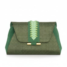 MICH03-MICHU-VICTORIA-S5650