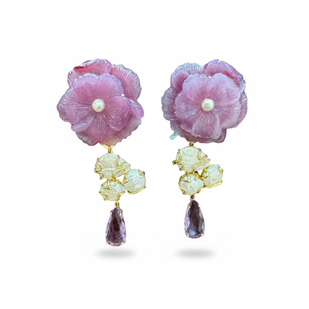 LUP07-LUCIA PIÑA-ARETES DE FLORES EN RESINA CON PERLAS NATURALES Y CRISTAL -S1740