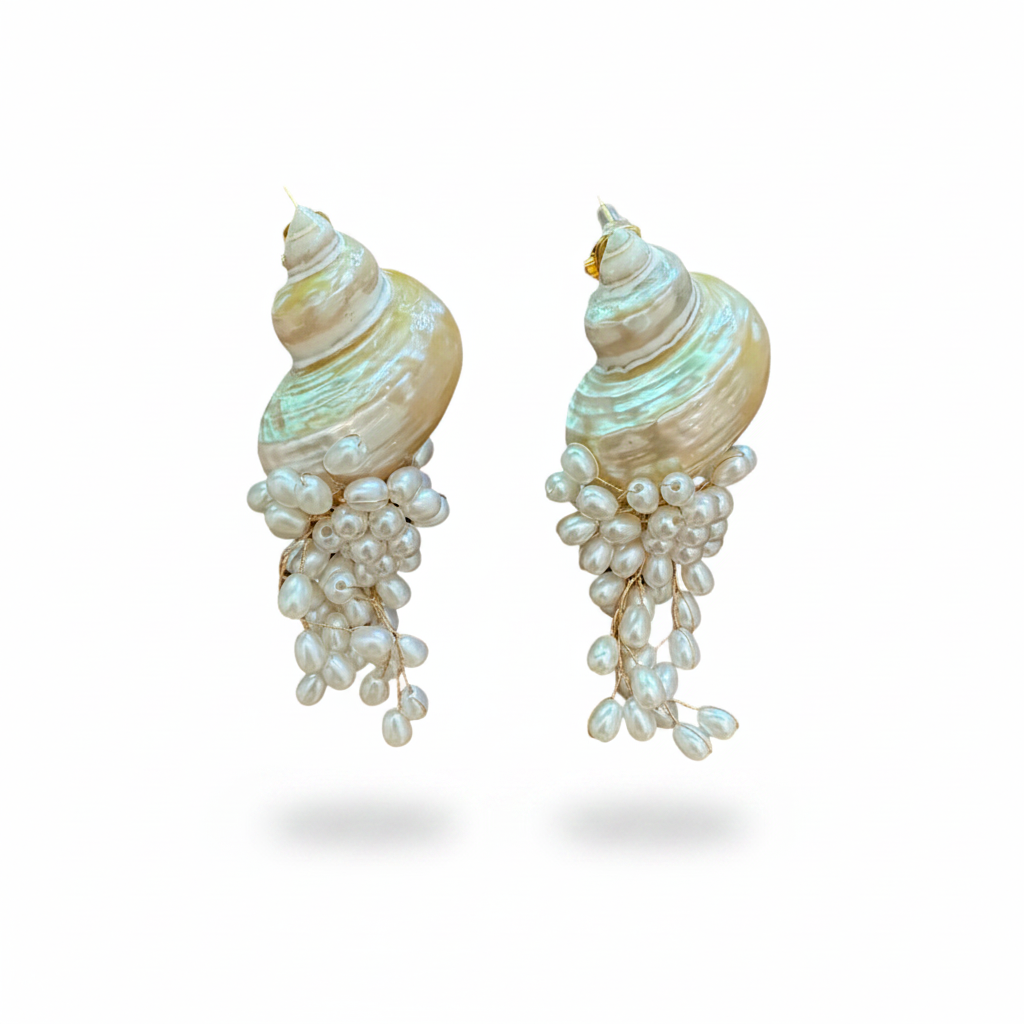 LUP37-LUCIA PIÑA-ARETES DE CARACOLES NATURALES CON PERLA SINTÉTICA -S1972